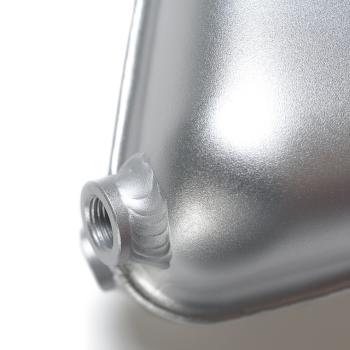 ESO Tank 1.8l silber